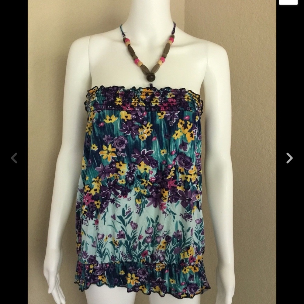 Women's Stylebook Halter Top Size S Boho Beaded